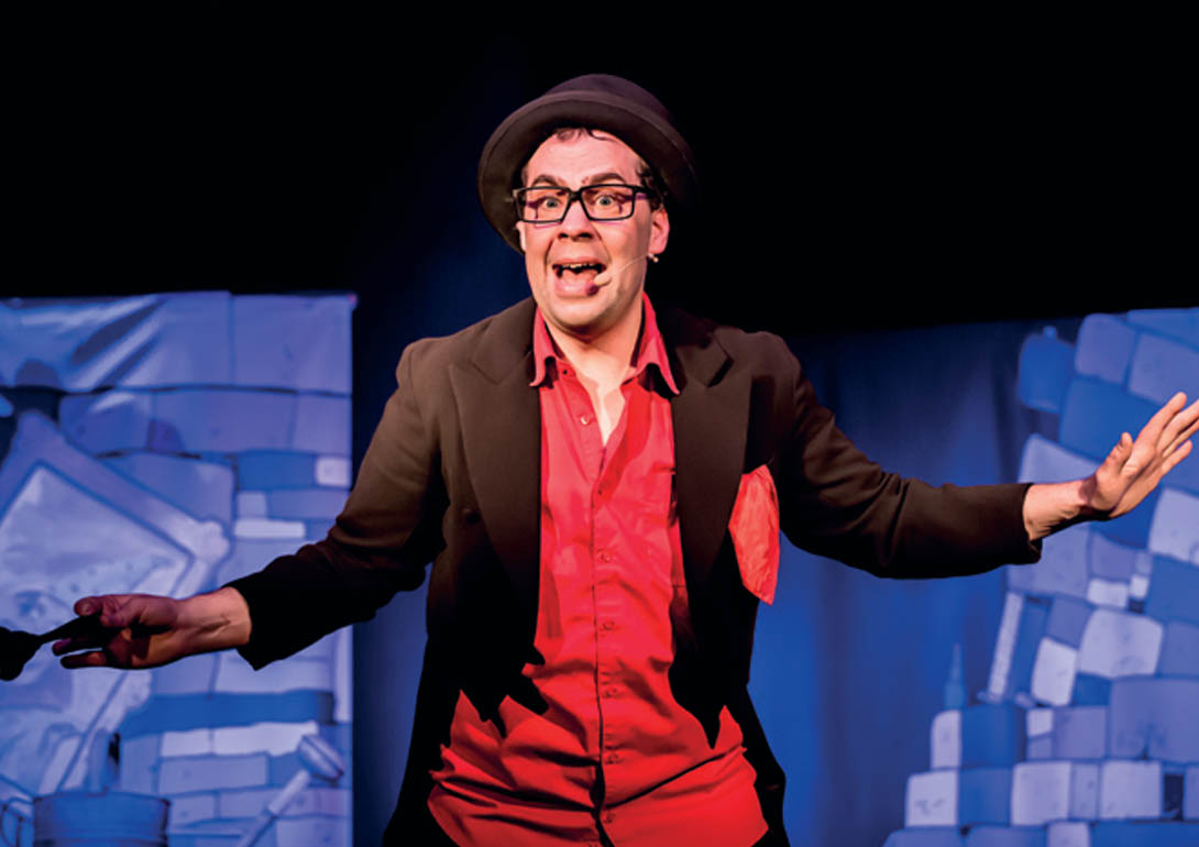 Foto eines Schauspielers während eines Theater-Auftritts.