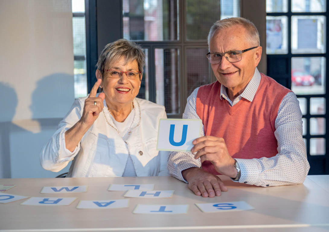 Senioren bei Gedächtnistrainingsübung
